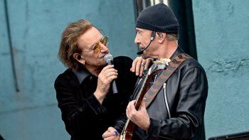 U2