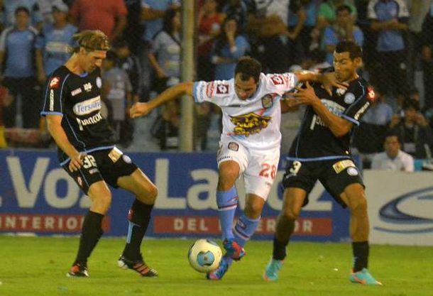 Arsenal buscará un triunfo ante Belgrano que lo deje bien arriba