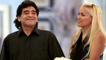 en medio de la polemica, hablo diego maradona en medio de la polemica, hablo diego maradona
