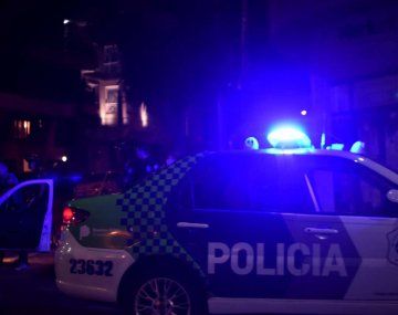 Detectan dos policías en una fiesta clandestina en Mar del Plata: uno estaba borracho