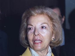 Fiscales quieren indagar a María Estela Martínez de Perón