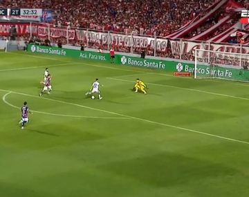 El mano a mano que desperdició Zenón para asegurar el triunfo de Boca