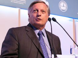 Aranguren anunció un desdoblamiento en la suba de la tarifa de la luz