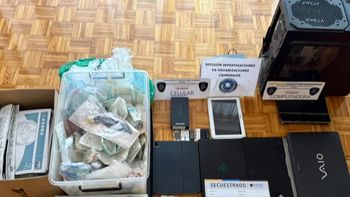 Lo que encontraron en las casas de los dos médicos acusados de haber robado medicamentos de un hospital. Foto: TN. Lo que encontraron en las casas de los dos médicos acusados de haber robado medicamentos de un hospital. Foto: TN.