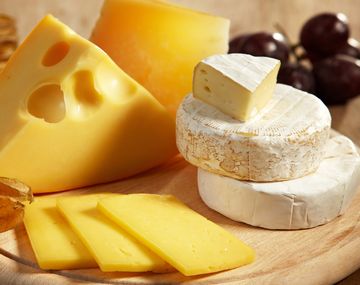 El queso no aumentarían el colesterol