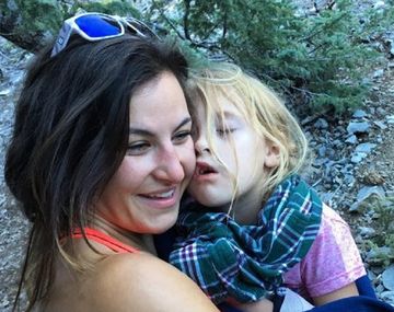 Una figura de la UFC rescató a una niña con el brazo roto en plena montaña