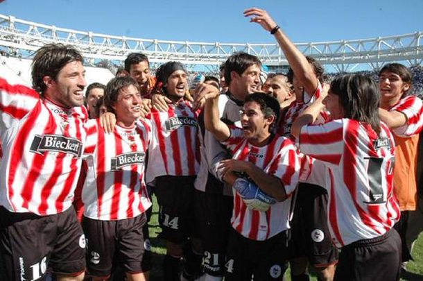 #EL7A0NOSEOLVIDANUNCAMAS: Estudiantes recuerda el 7 a 0 frente al Lobo