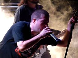 fontanet vuelve a los escenarios y agoto entradas fontanet vuelve a los escenarios y agoto entradas