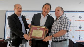 Scioli, en el primer encuentro de La Juan Domingo Scioli, en el primer encuentro de La Juan Domingo