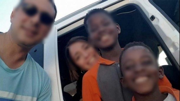 Piden un informe para determinar el procedimiento de adopción de los hermanos africanos