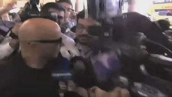 ¿desagradecidos? jorge sampaoli fue increpado en su llegada a chile ¿desagradecidos? jorge sampaoli fue increpado en su llegada a chile