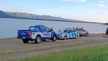 vacaciones tragicas en cordoba: investigan la muerte de un turista hallado en un kayak vacaciones tragicas en cordoba: investigan la muerte de un turista hallado en un kayak