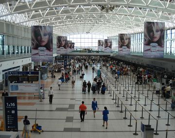 ¿Cómo ahorrar hasta 30% en pasajes aéreos?