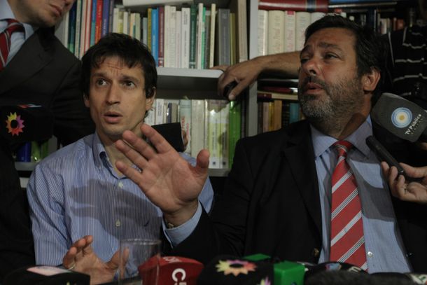 El abogado de Lagomarsino dice que no encontrarán ninguna mancha de sangre en ropas