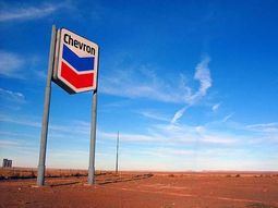 indigenas ecuatorianos llegan al pais para denunciar a chevron indigenas ecuatorianos llegan al pais para denunciar a chevron