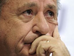 Eduardo Duhalde dijo que el país vive una situación similar a la de 2001