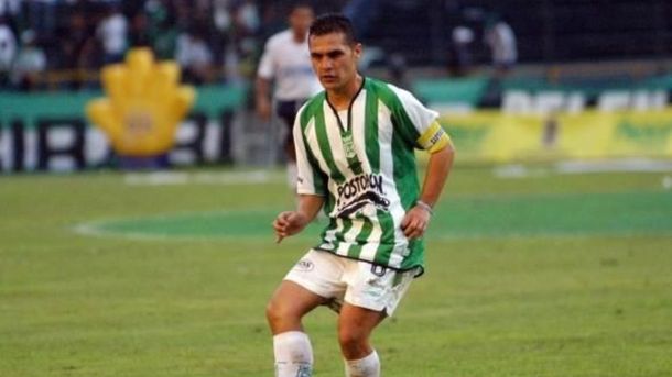 Tras superar su problema de salud, Morales jugó en Atlético Nacional. Tras superar su problema de salud, Morales jugó en Atlético Nacional.