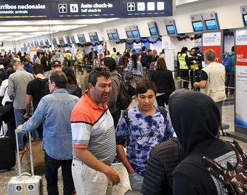 El paro se adelantó en Aeroparque: caos por vuelos cancelados sin previo aviso