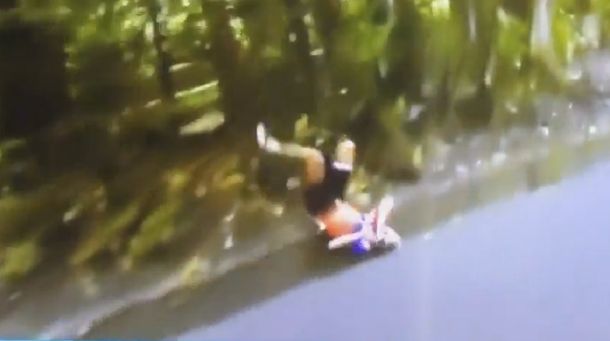 La escalofriante caída de una ciclista holandesa que asustó a todos