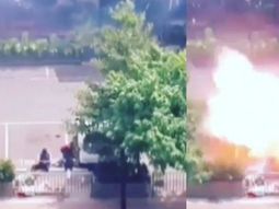 video: asi fue el momento en el que un yihadista se inmolo en indonesia video: asi fue el momento en el que un yihadista se inmolo en indonesia