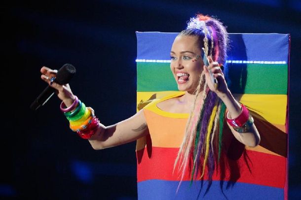 Miley Cyrus se definió como pansexual