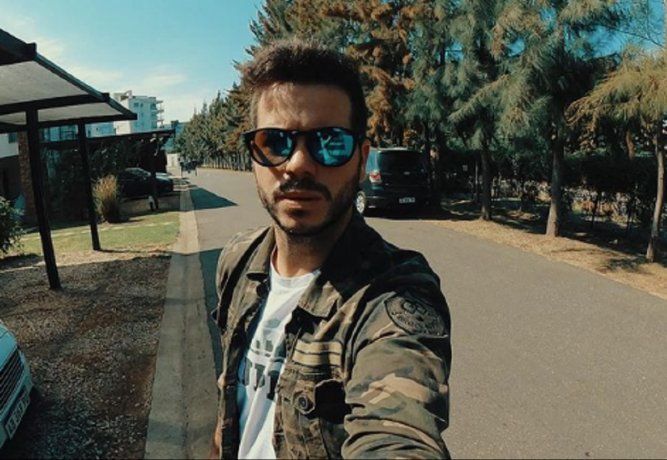 Asaltaron a Nicolás Magaldi en su casa y pidió ayuda por Twitter Asaltaron a Nicolás Magaldi en su casa y pidió ayuda por Twitter