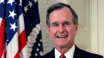 george h. w. bush sufrio problemas respiratorios y fue hospitalizado george h. w. bush sufrio problemas respiratorios y fue hospitalizado