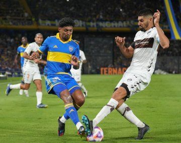 Boca venció por 3-1 a Platense en el arranque de la Copa de la Liga
