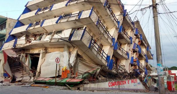 Un fuerte terremoto en México dejó al menos 35 muertos.