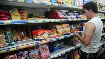 los almaceneros se oponen al lanzamiento de la supercard los almaceneros se oponen al lanzamiento de la supercard