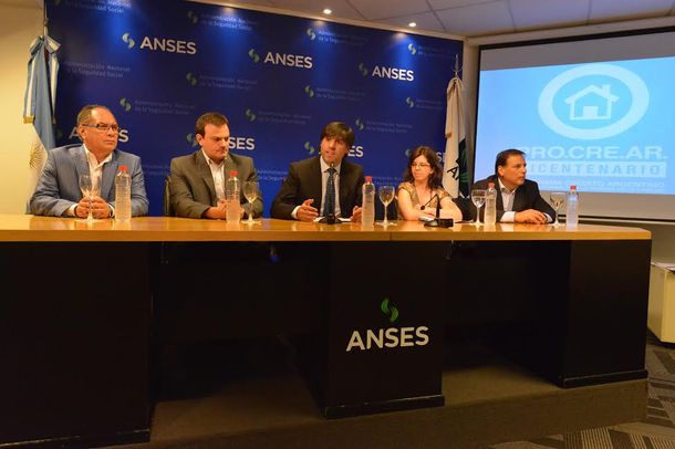 Bossio: En 2014 batiremos los récords en créditos hipotecarios