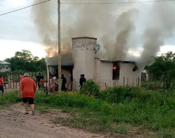 Un nene de 4 años murió al prenderse fuego su casa