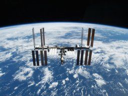 Preparan el rescate de tres astronautas en problemas en la Estación Espacial Internacional