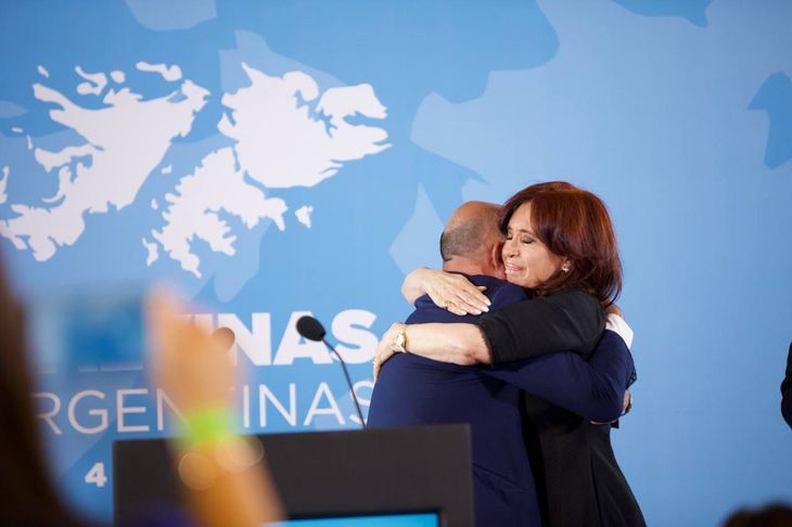 Cristina Kirchner: En la defensa de los intereses de la patria no hay una cuestión de ideología