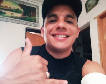 Fuerte repudio a cantante en Catamarca que llamó a golpear el bombo como se le pega a una vieja en casa