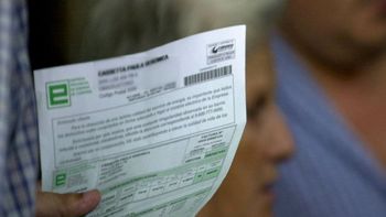 una jubilada lloraba porque no podia pagar la luz y un acto de solidaridad la sorprendio una jubilada lloraba porque no podia pagar la luz y un acto de solidaridad la sorprendio