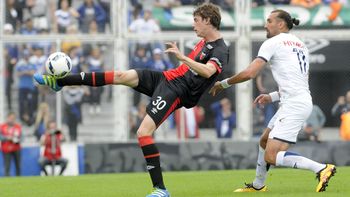 Vélez y Colón se enfrentan en el José Amalfitani Vélez y Colón se enfrentan en el José Amalfitani