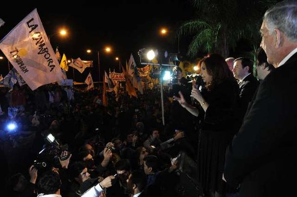 Cristina: Ex regiones inviables ahora son el corazón del Mercosur