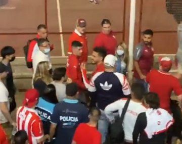 Opositores a Moyano presentan cautelar para que los dejen ser candidatos en INDEPENDINTE