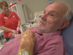 salvo a mas de 2 millones de bebes con su sangre salvo a mas de 2 millones de bebes con su sangre