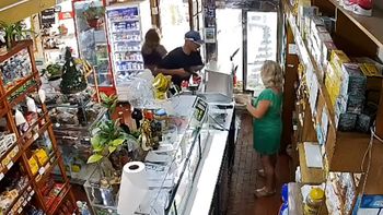 mar del plata: una empleada enfrento a un ladron armado y lo obligo a huir de un almacen mar del plata: una empleada enfrento a un ladron armado y lo obligo a huir de un almacen