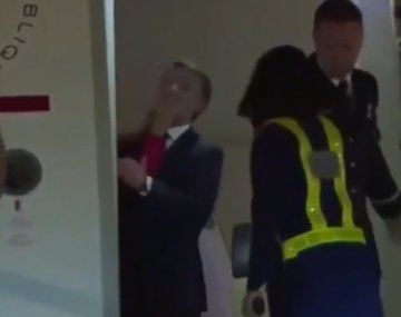El tenso momento entre Emmanuel Macron y su esposa que generó un escándalo en Francia