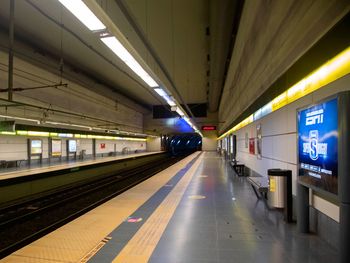 Reabren estaciones de subte con motivo de la apertura de bancos. Foto: GCBA