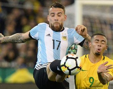 Nicolás Otamendi volvió a la Selección y será de la partida