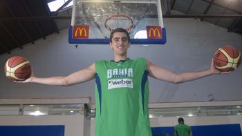 ¿quien es el argentino que esta a un paso de jugar en la nba? ¿quien es el argentino que esta a un paso de jugar en la nba?