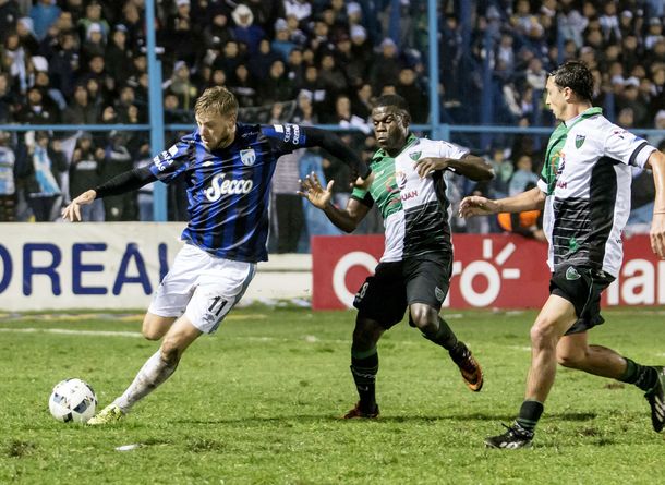 En un final para el infarto, Atlético le ganó a San Martín y sueña con la Copa