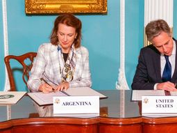 La Argentina y EEUU firmaron acuerdo para profundizar las relaciones carnales