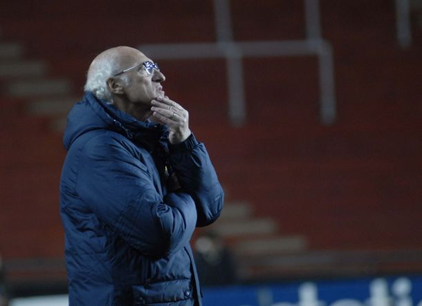 Oficial: Boca echó a Bianchi