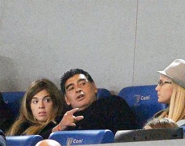 Maradona fue a ver al Nápoli