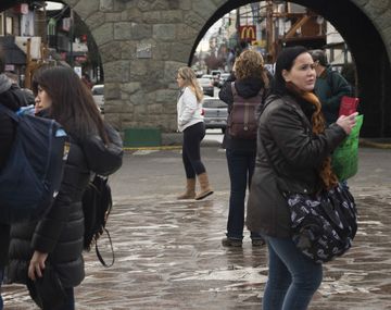 Efecto crisis: hubo gran movimiento de turistas pero muy pocas ventas 